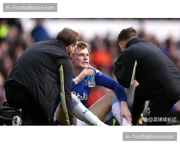 埃弗顿中卫布兰斯韦特入选英格兰国家队三月大名单